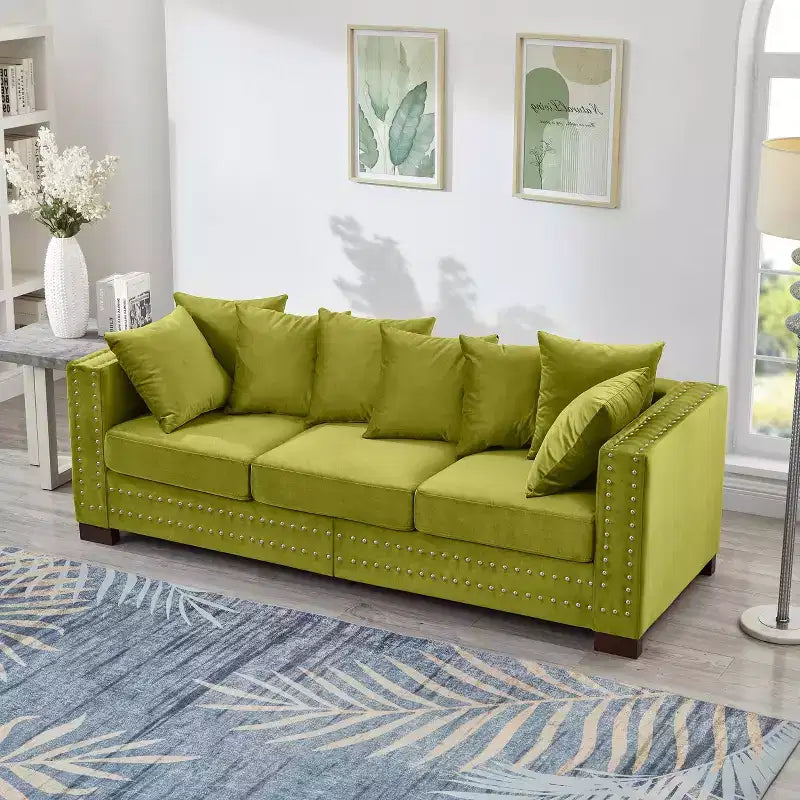 Canapé moderne trois places de 153,67 cm avec clous argentés, accoudoirs carrés, velours rembourré pour salon, vert