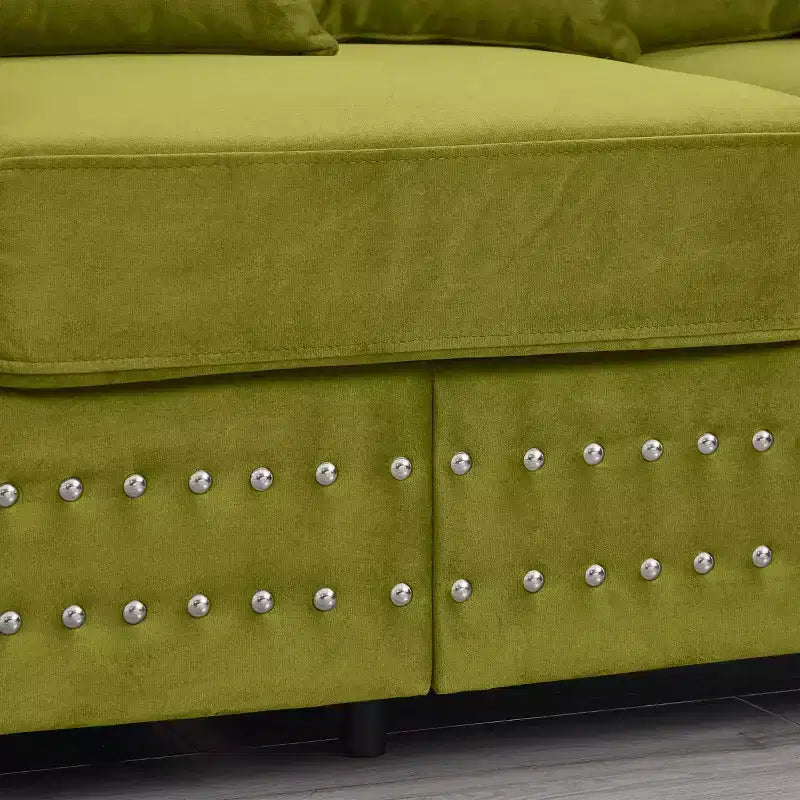 Canapé moderne trois places de 153,67 cm avec clous argentés, accoudoirs carrés, velours rembourré pour salon, vert