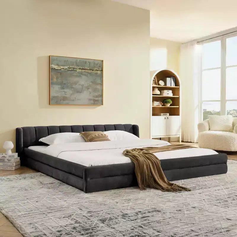 Lit capitonné King Size avec tête de lit, cadre solide en tissu chenille pour chambre à coucher, gris