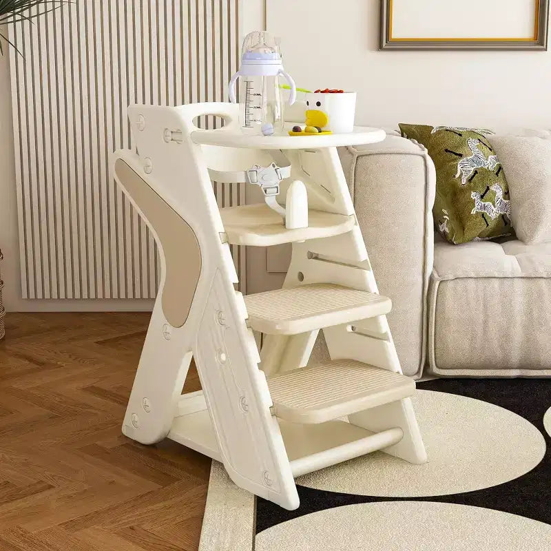 Chaise haute multi-fonctionnelle réglable en hauteur pour les repas et l'alimentation des enfants, harnais de sécurité à cinq points et plateau amovible, blanc